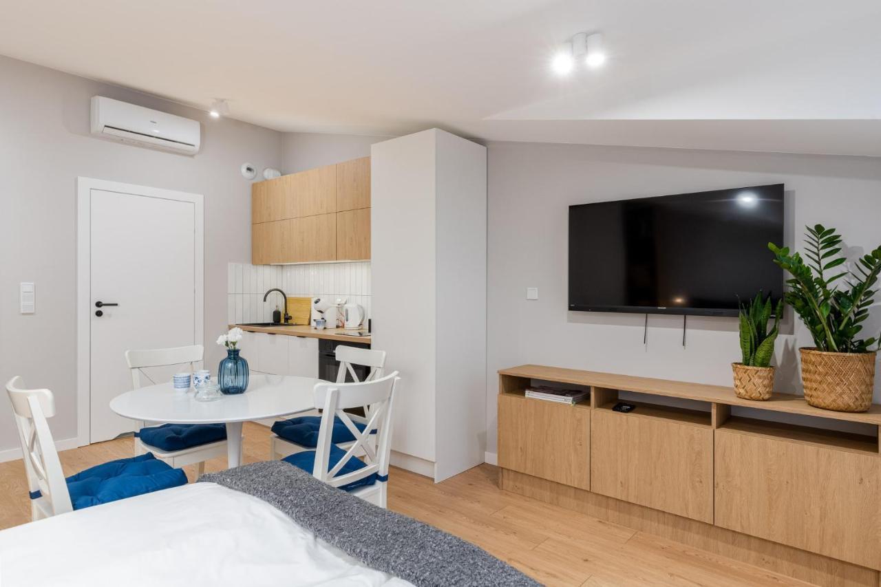 Czarnowiejska 21A By Homeprime Krakov Exteriér fotografie